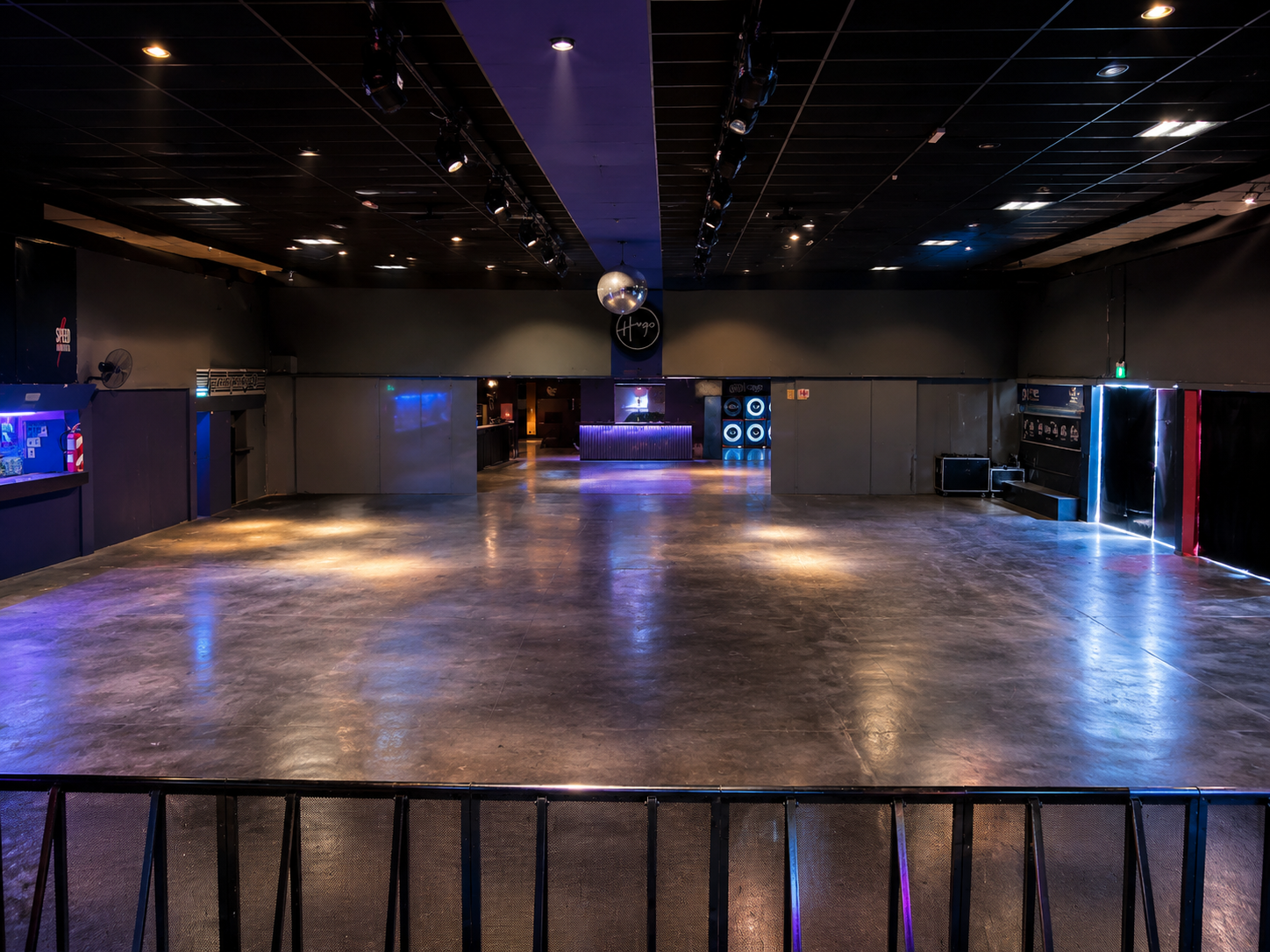 Sala Hugo — vista desde escenario